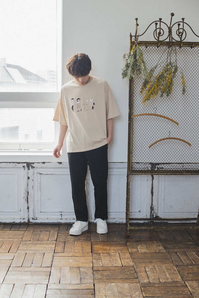 グラフィックTシャツ