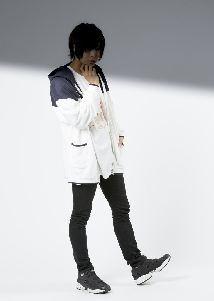 ZIPパーカー
